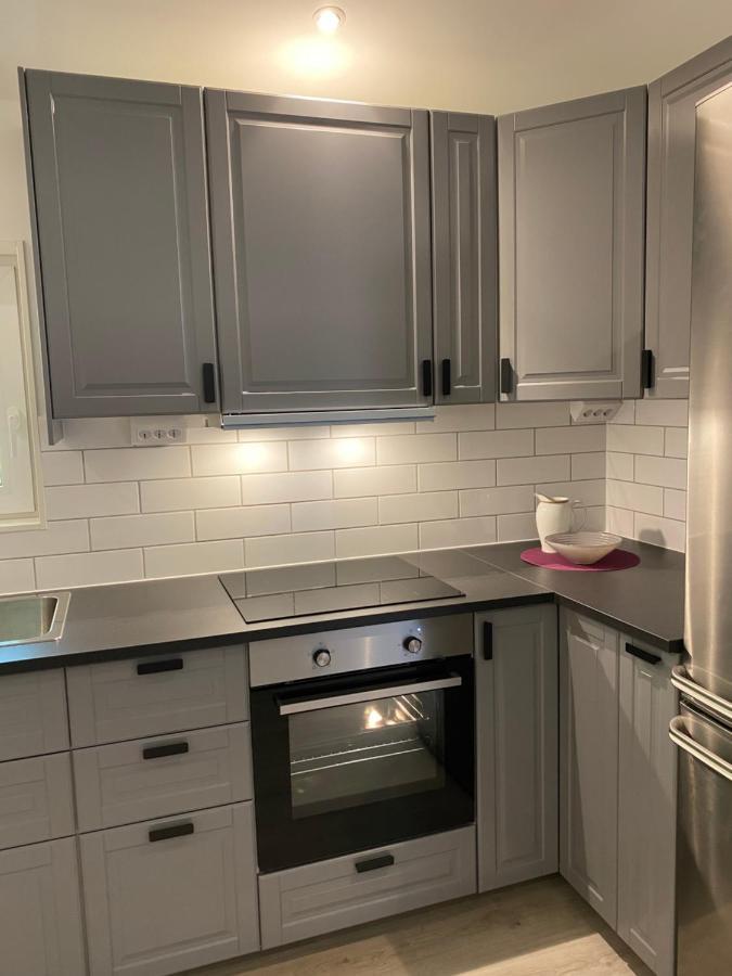 Sjoelanda Apartment Sjuntorp Bagian luar foto