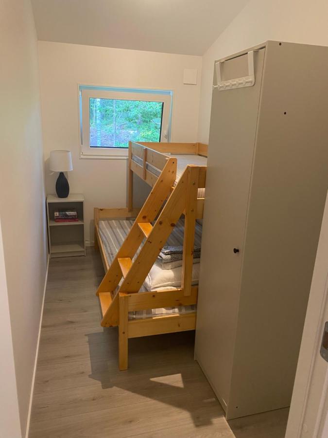 Sjoelanda Apartment Sjuntorp Bagian luar foto